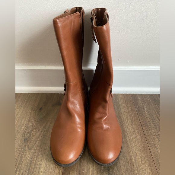 Isaac Mizrahi leather booties-size 7 - Picture 4 of 10